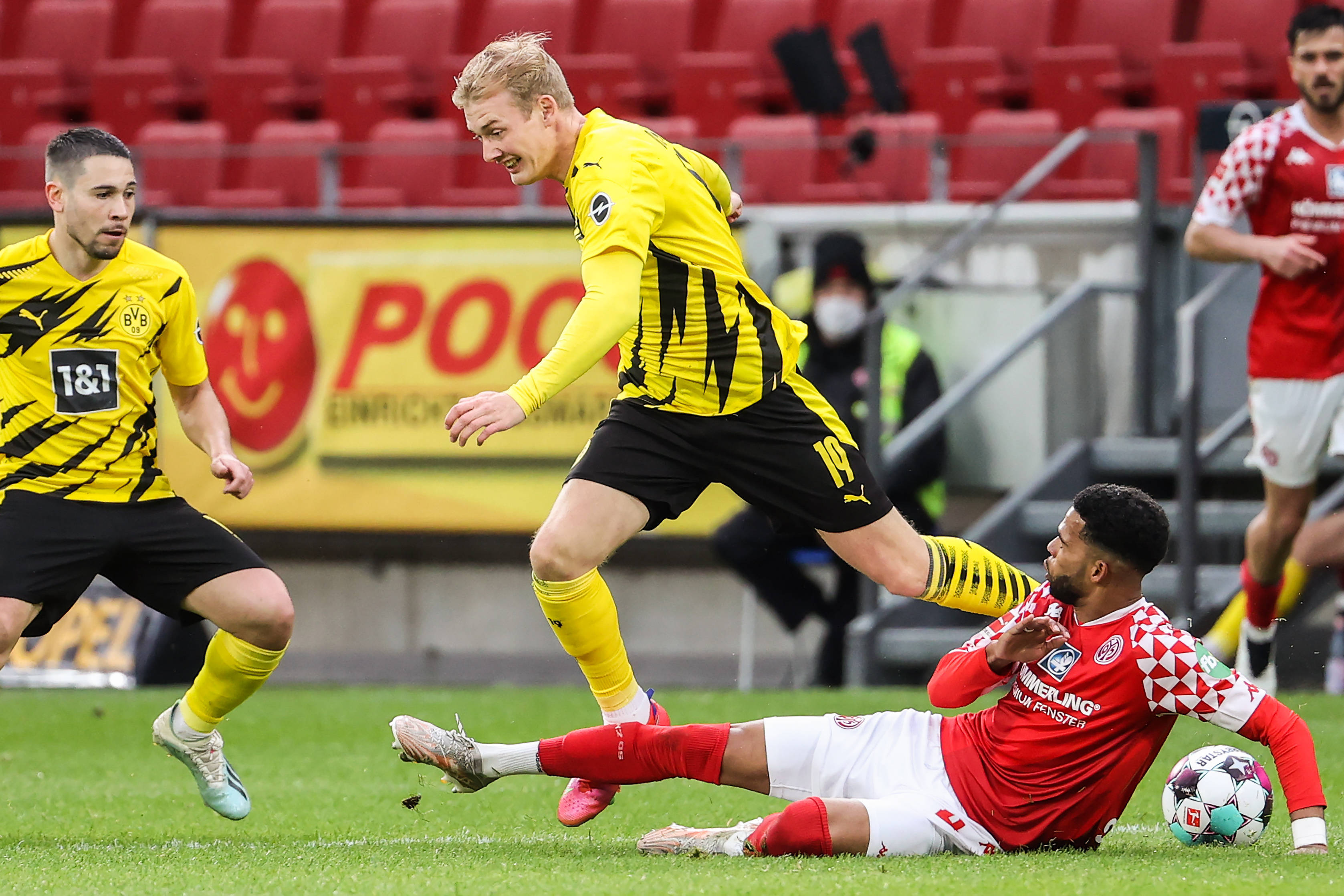 kok体育电竞-包含重磅！加时末段奥兰多魔术备战中超切尔西关键时刻迎来里程碑，多伦多猛龙围绕足总杯队长鼓劲的词条